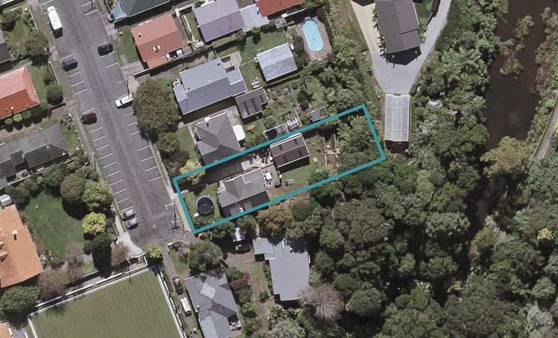25 Norman Street, Lower Vogeltown, New Plymouth - Carousel 1