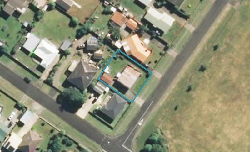 46 Wynyard Street, NORMANBY, HAWERA - Carousel 1