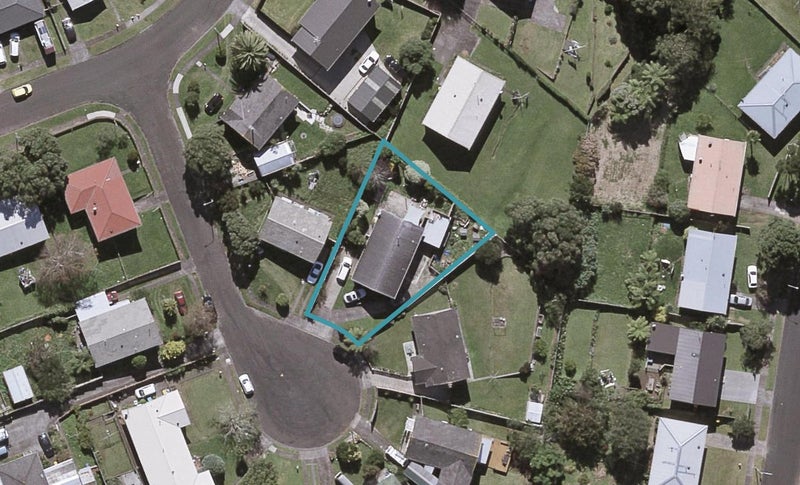 5 Anson Place, Westown, New Plymouth - Carousel 1