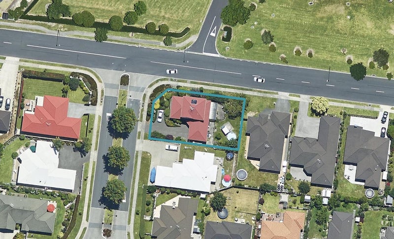 1 Condor Drive, Pyes Pa, Tauranga - Carousel 1