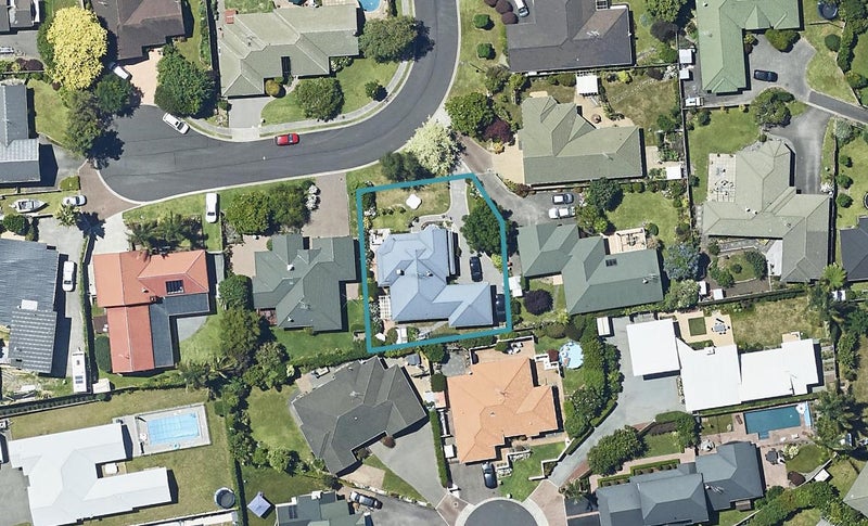 25 Braeburn Place, Bethlehem, Tauranga - Carousel 1