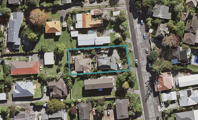 1/182 Queen Street, Northcote Point, Auckland - Carousel 1