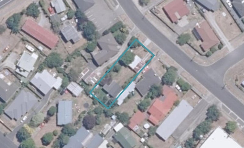 5 Whakaipo Avenue, Taupo - Carousel 1