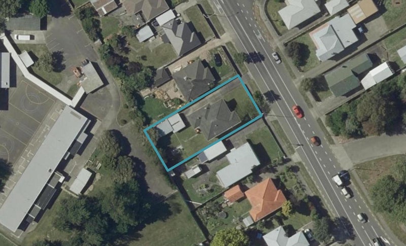 240 Botanical Road, Takaro, Palmerston North - Carousel 1
