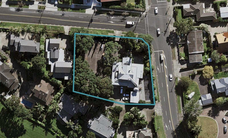 47 Ladies Mile, Remuera, Auckland - Carousel 1