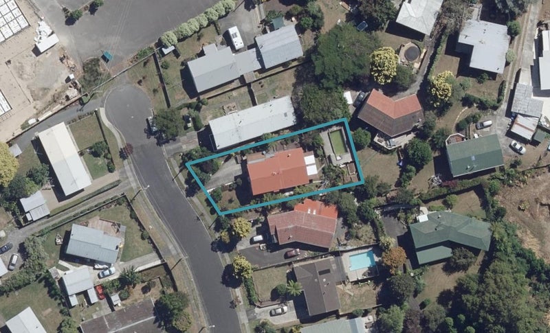 14 Lancewood Avenue, Melville, Hamilton - Carousel 1