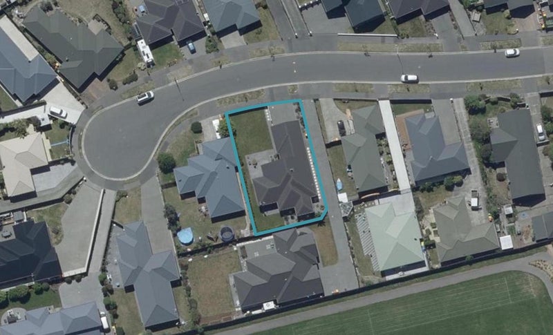 43 Surfers Place, North New Brighton, Christchurch - Carousel 1
