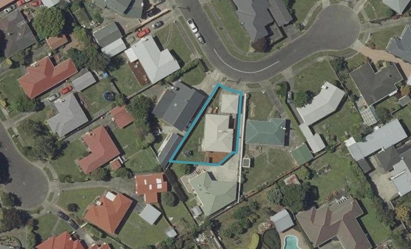 12 Hurley Place, Awapuni, Palmerston North - Carousel 1
