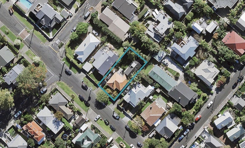 39 Warnock Street, Westmere, Auckland - Carousel 1