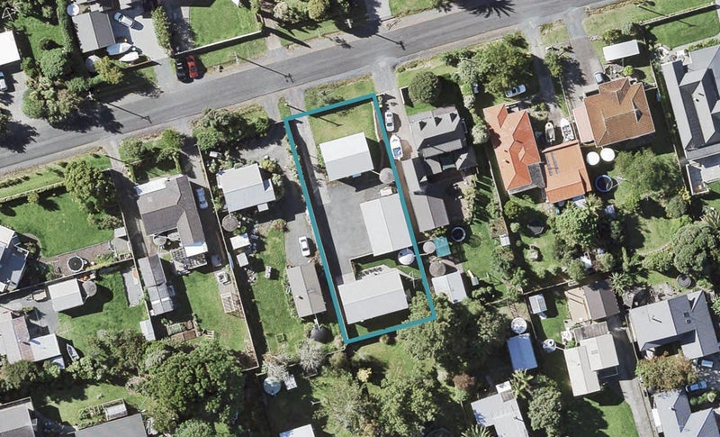 107 First View Avenue, Beachlands, Auckland - Carousel 1
