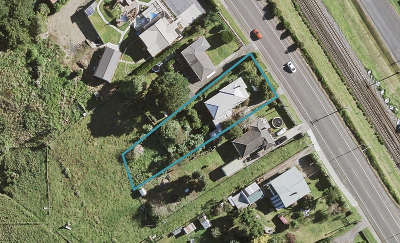 1076 Paerata Road, Paerata, Pukekohe - Carousel 1
