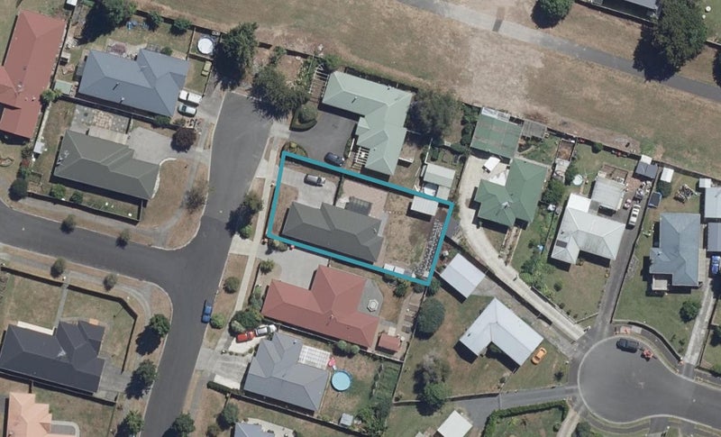 62 Catalina Drive, Melville, Hamilton - Carousel 1