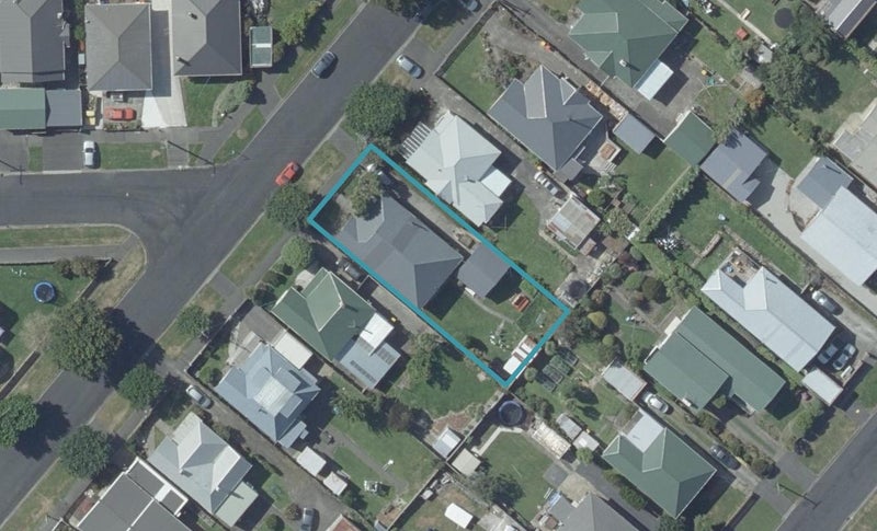 94 Ravelston Street, Musselburgh, Dunedin - Carousel 1