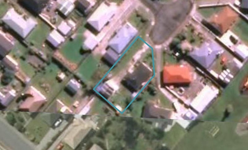 8 Anderson Place, East Gore, Gore - Carousel 1