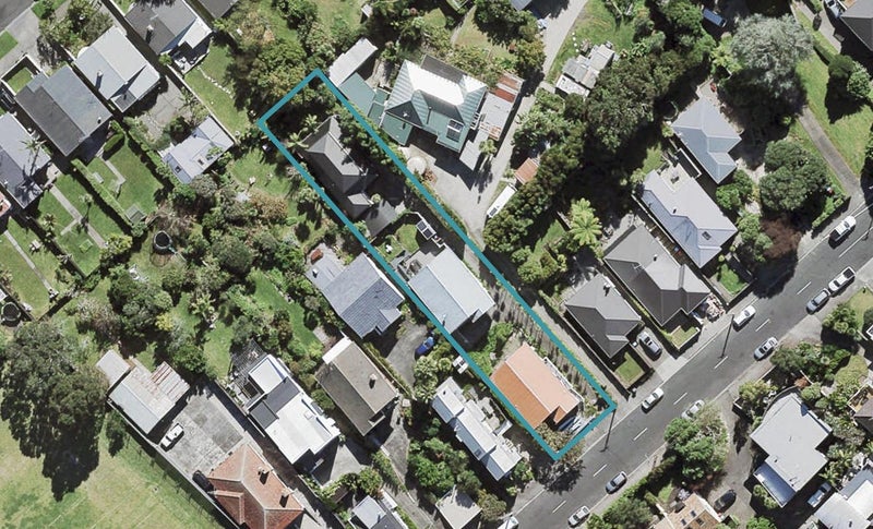 19 Larchwood Avenue, Westmere, Auckland - Carousel 1