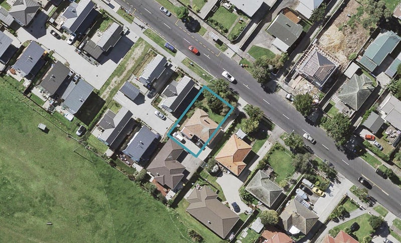 49 Apirana Avenue, Glen Innes, Auckland - Carousel 1