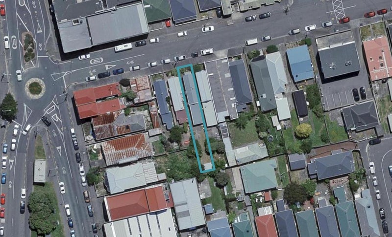 8 Rhodes Street, Newtown, Wellington - Carousel 1