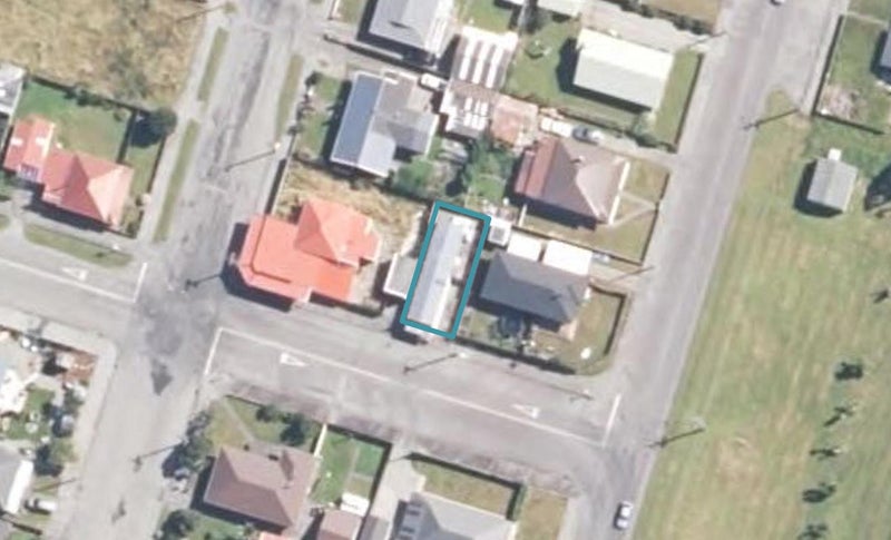 17 Robinson Street, Blaketown, Greymouth - Carousel 1