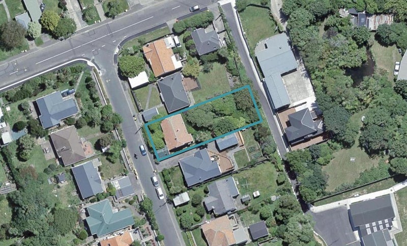 5 Hathaway Avenue, Karori, Wellington - Carousel 1