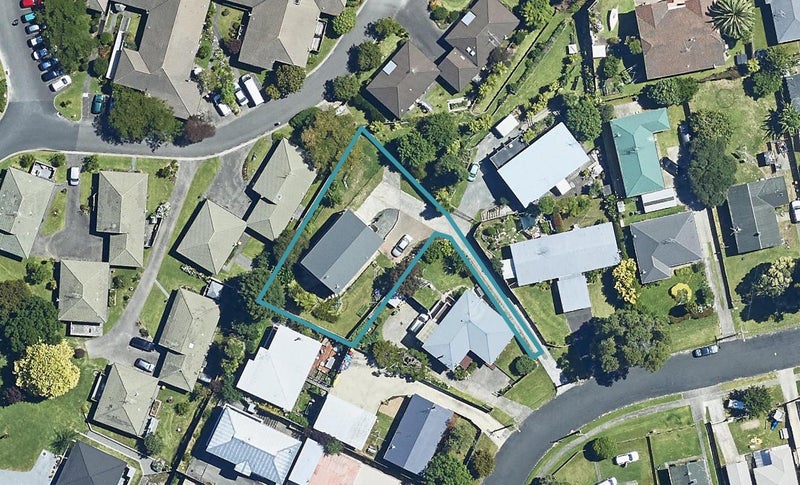 17 Linton Crescent, Matua, Tauranga - Carousel 1