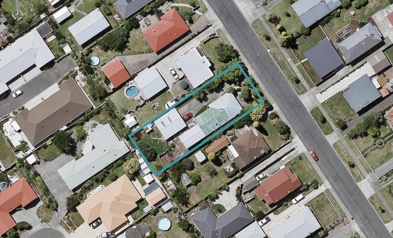 407 Fenwick Street, Mayfair, Hastings - Carousel 1