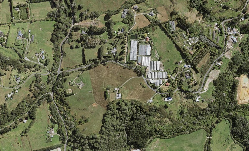 132 Chamberlain Road, Massey, Auckland - Carousel 1