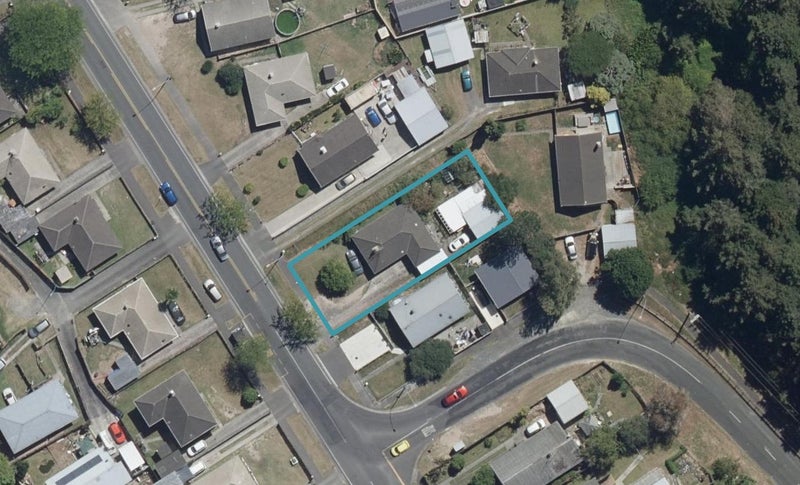 13 Norrie Street, Bader, Hamilton - Carousel 1