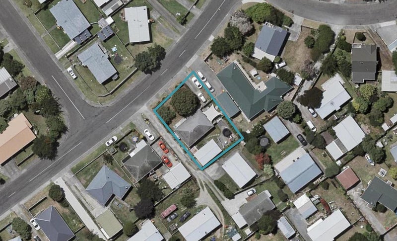 58 Makarini Street, Paraparaumu - Carousel 1