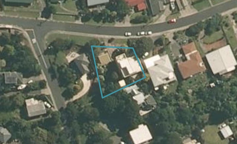 16 Hillcrest Road, Hatfields Beach, Orewa - Carousel 1
