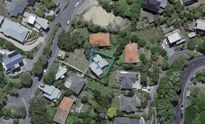 18B Benares Street, Khandallah, Wellington - Carousel 1