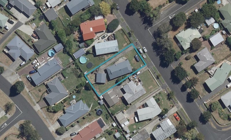 17 Lilac Street, Melville, Hamilton - Carousel 1