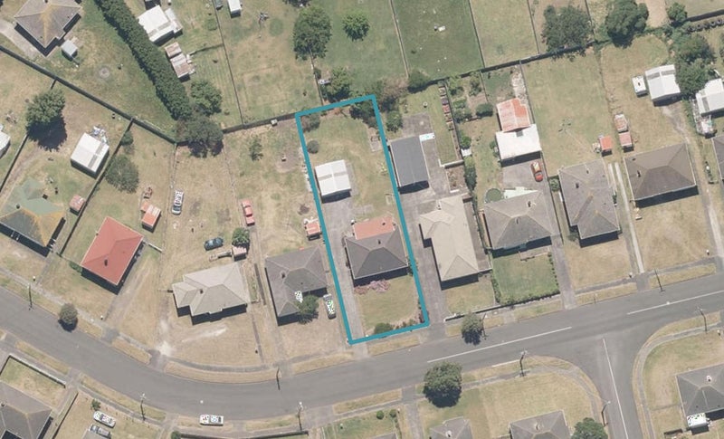 14 Akatea Street, Gonville, Whanganui - Carousel 1