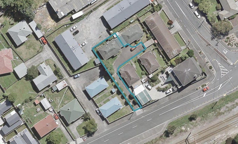 13C Stafford Street, Silverstream, Upper Hutt - Carousel 1