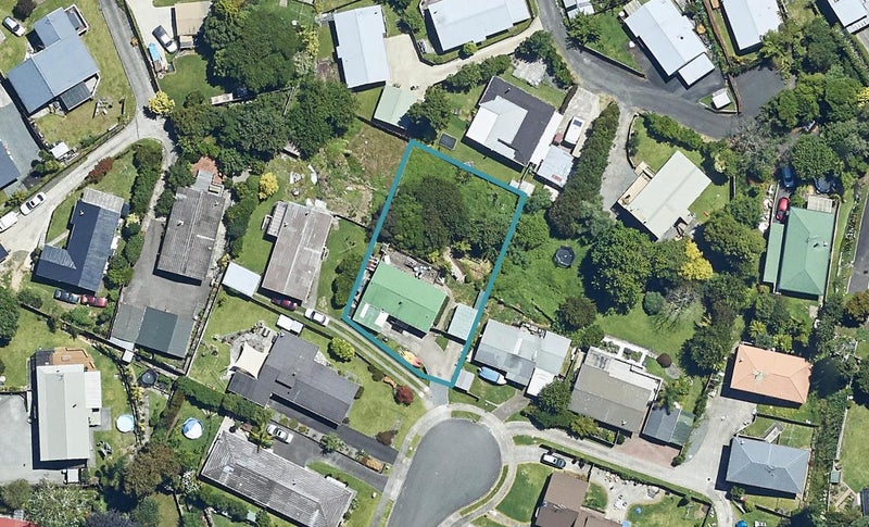 17 Nicolas Place, Judea, Tauranga - Carousel 1