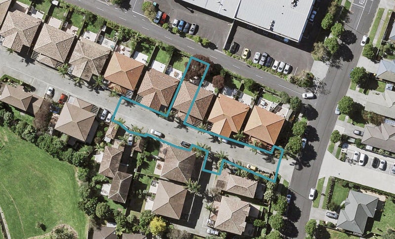 108 Huntington Drive, Huntington Park, Auckland - Carousel 1
