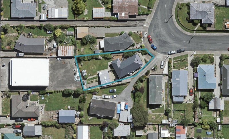 34 Edinburgh Crescent, Waikiwi, Invercargill - Carousel 1