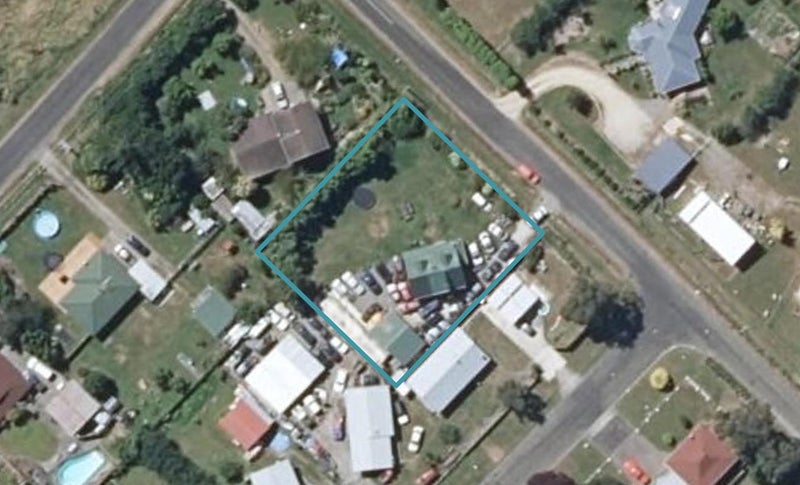 31 Matai Street, Tokomaru, Palmerston North - Carousel 1
