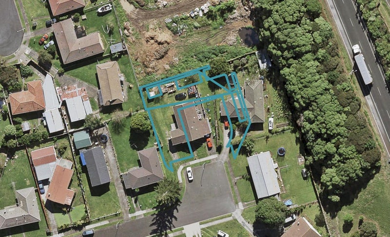 32 Watchfield Close, Mangere, Auckland - Carousel 1