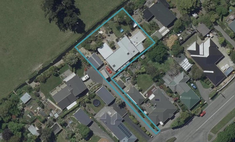 406 Cashmere Road, Westmorland, Christchurch - Carousel 1