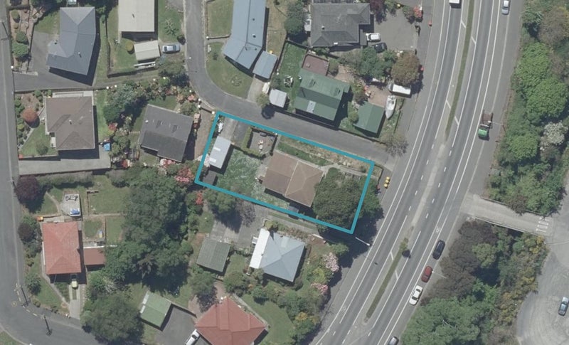 382 Kaikorai Valley Road, Bradford, Dunedin - Carousel 1