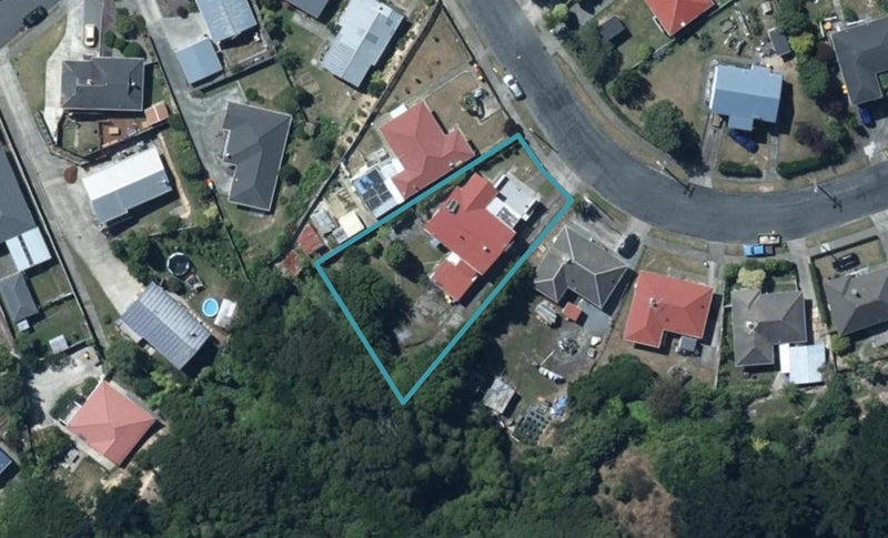 123 Gear Terrace, Ranui, Porirua - Carousel 1
