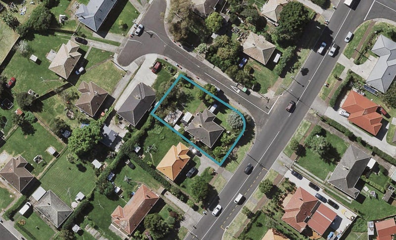 1A Bardia Road, Panmure, Auckland - Carousel 1
