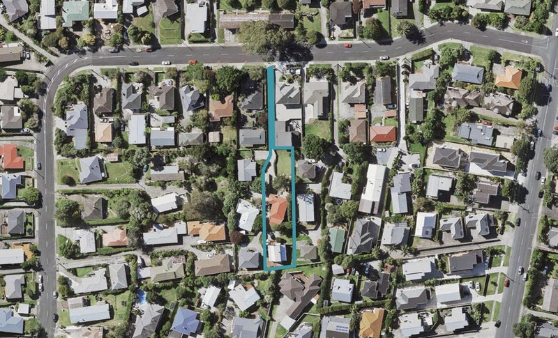 1/20 Selwyn Crescent, Forrest Hill, Auckland - Carousel 1