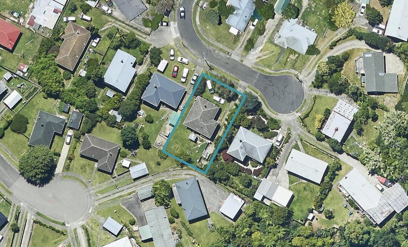 21 Bush Street, Gate Pa, Tauranga - Carousel 1