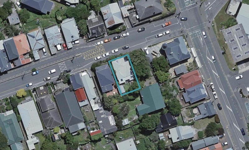 7 Bidwill Street, Mount Cook, Wellington - Carousel 1