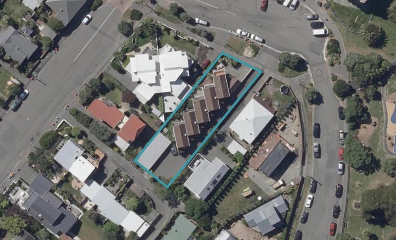1/138 Esplanade, Sumner, Christchurch - Carousel 1