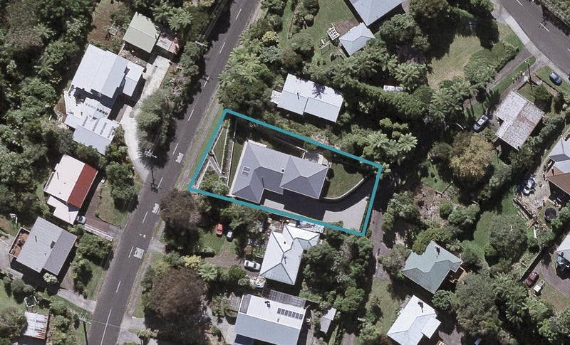 182 Huatoki Street, Upper Vogeltown, New Plymouth - Carousel 1