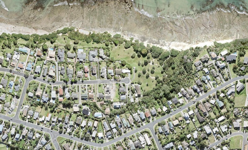 156 Pacific Parade, Army Bay, Whangaparaoa - Carousel 1