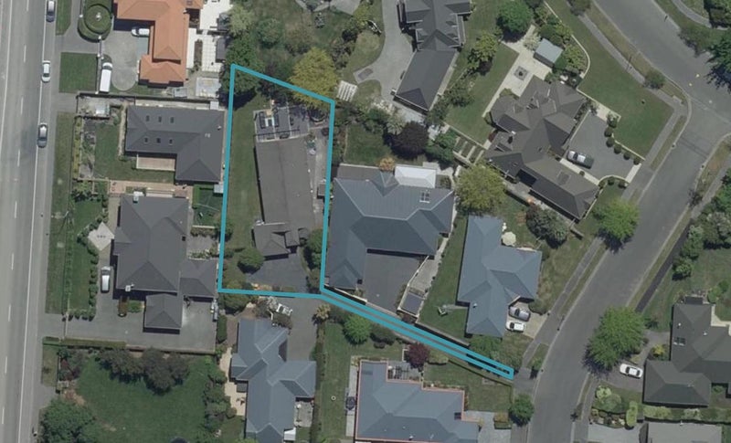 12 Aylsham Lane, Casebrook, Christchurch - Carousel 1