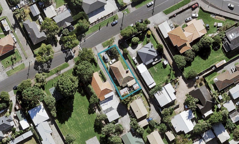 10 Canal Road, Avondale, Auckland - Carousel 1